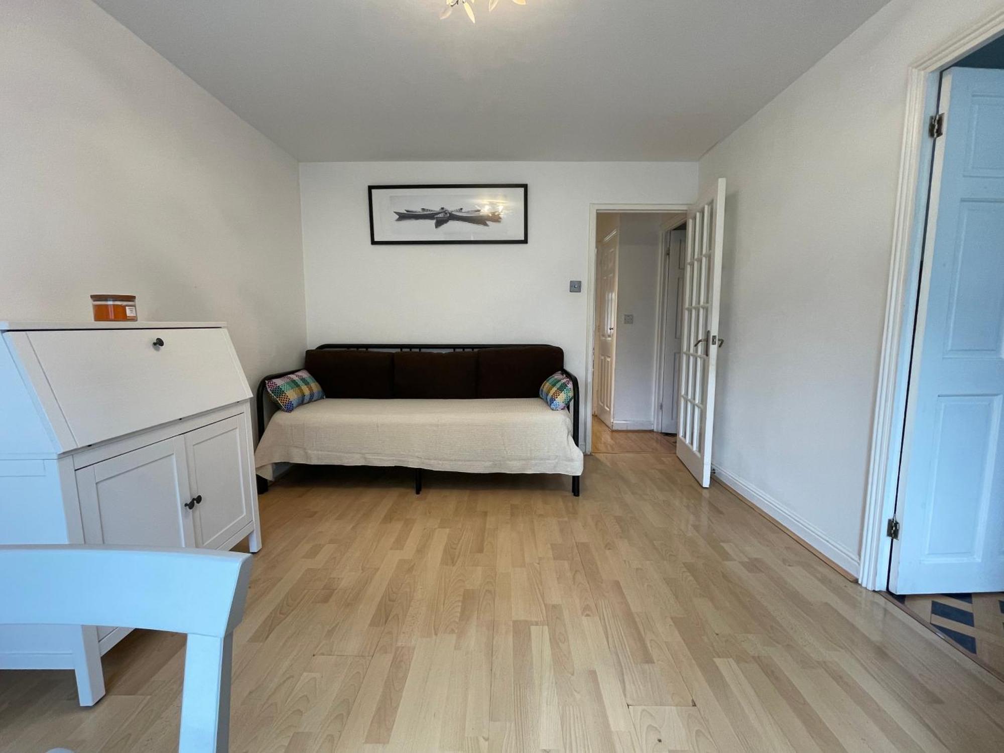Surrey Docks Se16 Near Canada Water N Easy Access Canary Wharf London Exterior foto