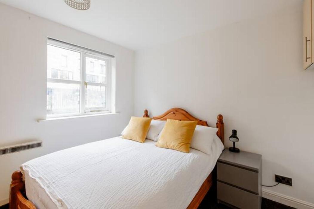 Surrey Docks Se16 Near Canada Water N Easy Access Canary Wharf London Exterior foto